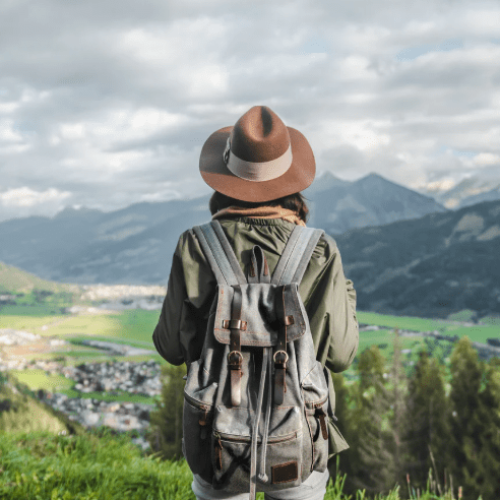 safety tips for women travelling alone in hills